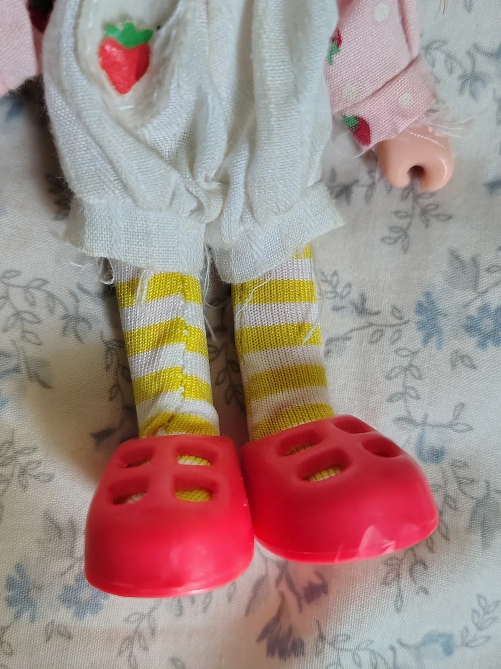 Strawberry Shortcake Doll In Jumper (1980s)